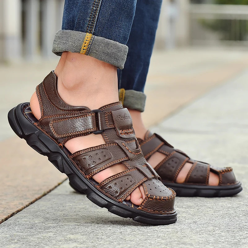 Mens leather casual shoes highquality classic mens sandals summer outdoor walking sports breathable 250428