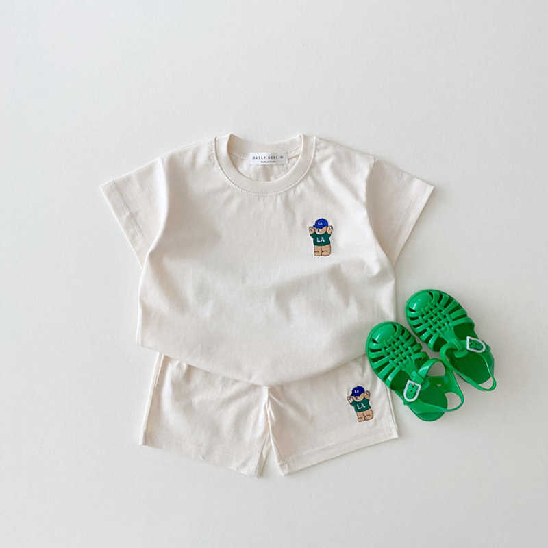 A Two-piece Set Of InS-style Infant And Toddler Printed T-shirt And Shorts, Trendy Summer Boy And Girl Baby Cotton Bear Short-sleeved Set Y250508