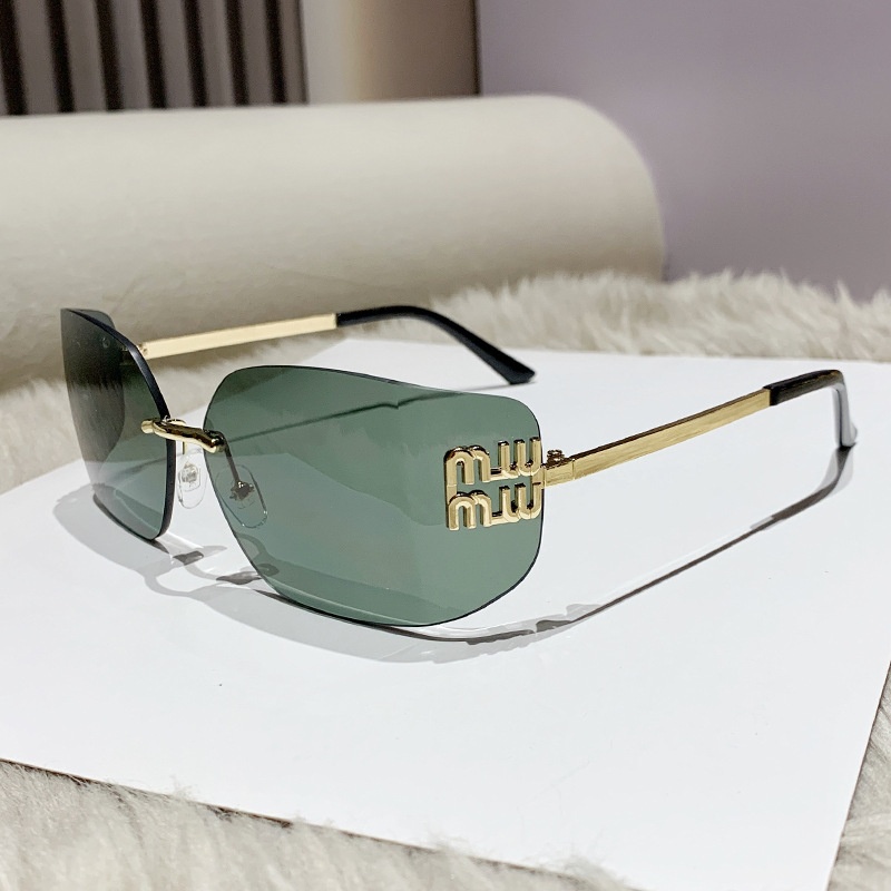 2025 Summer Hot Selling Free Shipping Fashion Designer Sunglasses woman Outdoor Borderless Sunglasses blue green color
