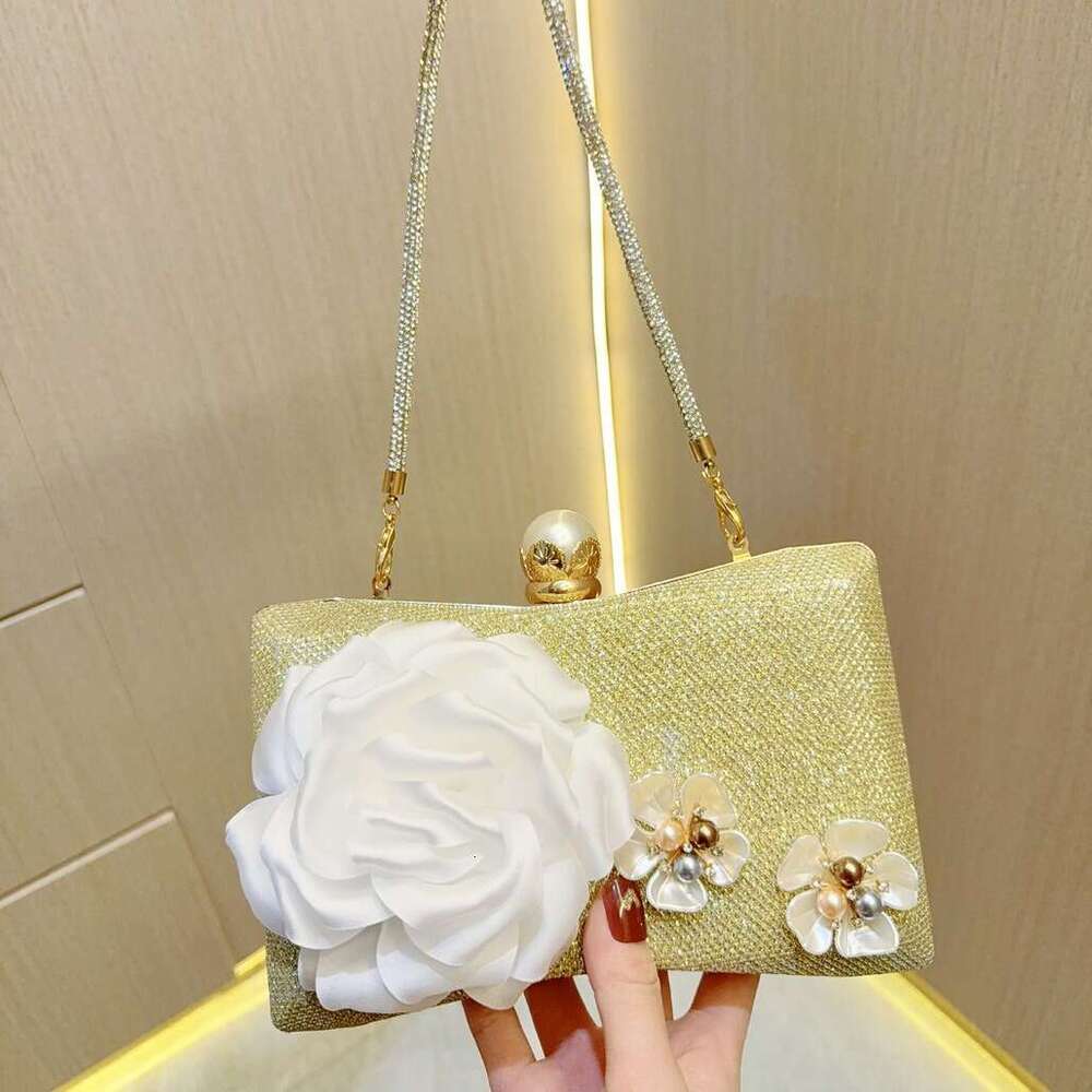 Dinner Bag Dinner Bag New Exquisite Pearl Flower Crossbody Evening Small Handbag Handheld Bag Banquet Dress Bag KQ KQ