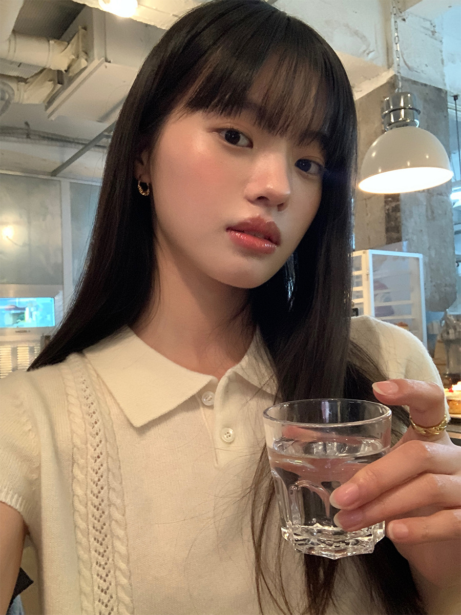 D100 Women's Sweet Knitted Short Sleeve T-shirt Women's Spring and Summer New Small Flying Sleeve Top