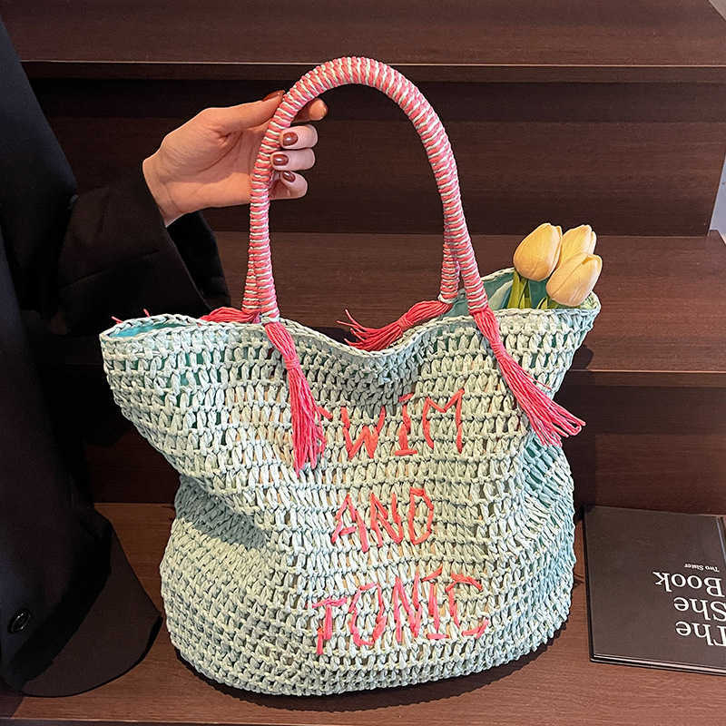 Summer beach vacation style small fresh mint green grass woven bag ins style large capacity forest style artistic shoulder bag