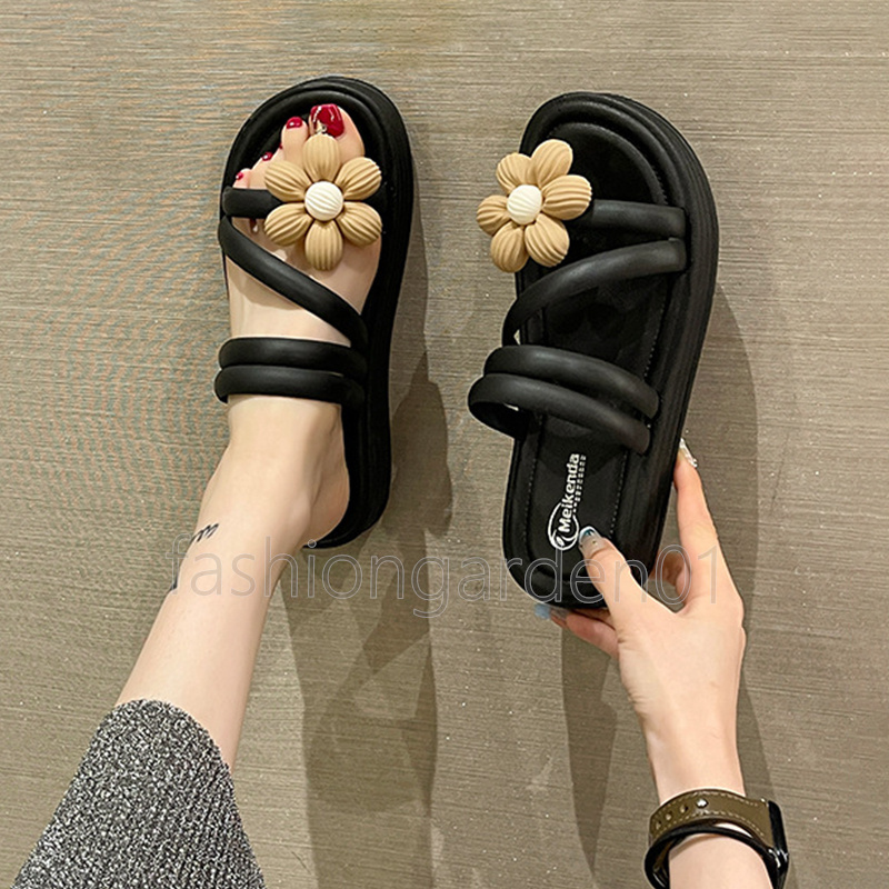 Free Shipping Designer Sandals Flats Slides Fashion Slippers Platform Luxury Flowers Sandal Summer Beach Pool Soft Sole Anti-slip Sliders Casual Mules