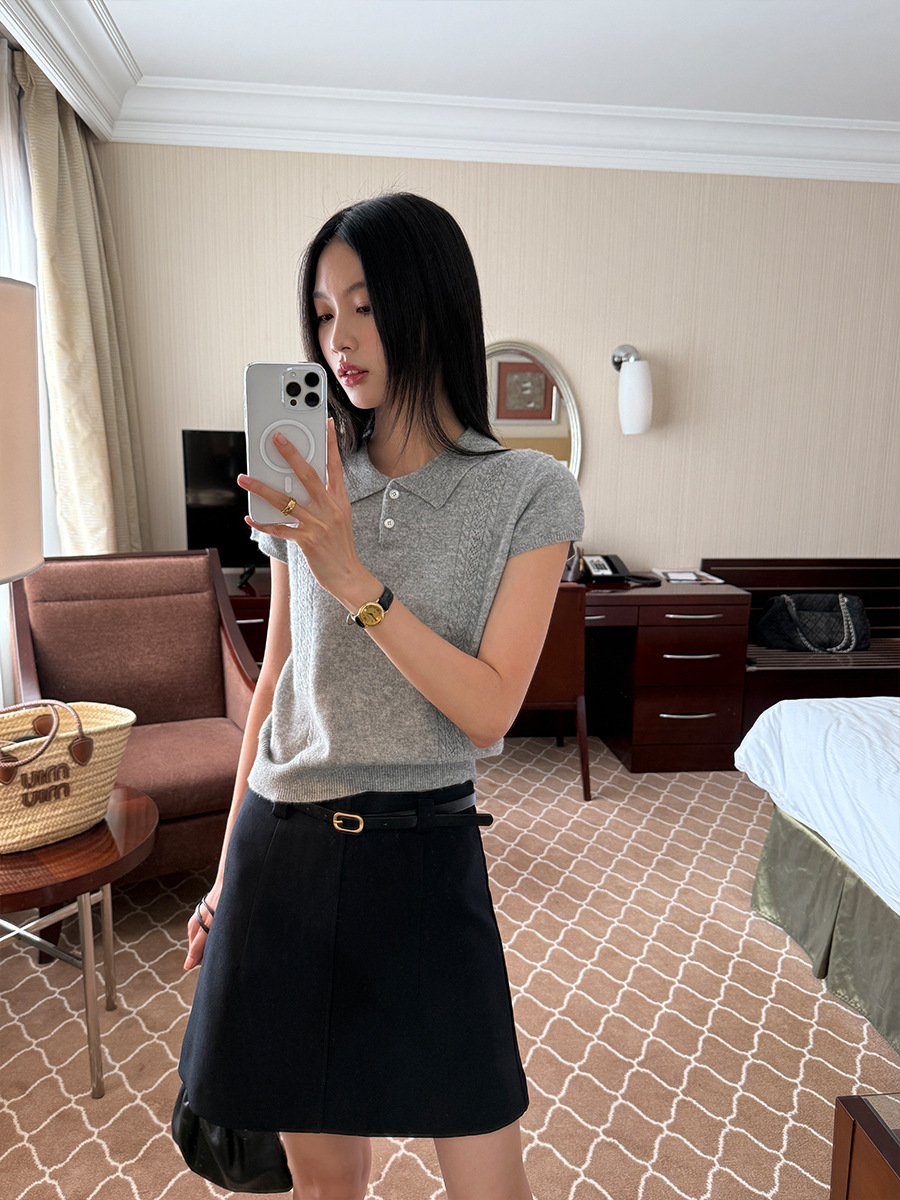 D100 Women's Sweet Knitted Short Sleeve T-shirt Women's Spring and Summer New Small Flying Sleeve Top