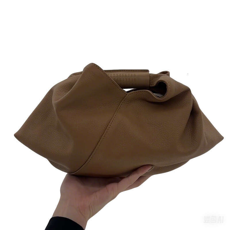 Dinner Bag Instagram Influencer S Casual And Versatile Letter Dumpling Hand Held Small Mobile Phone Dinner Bag Women S Bag KQ