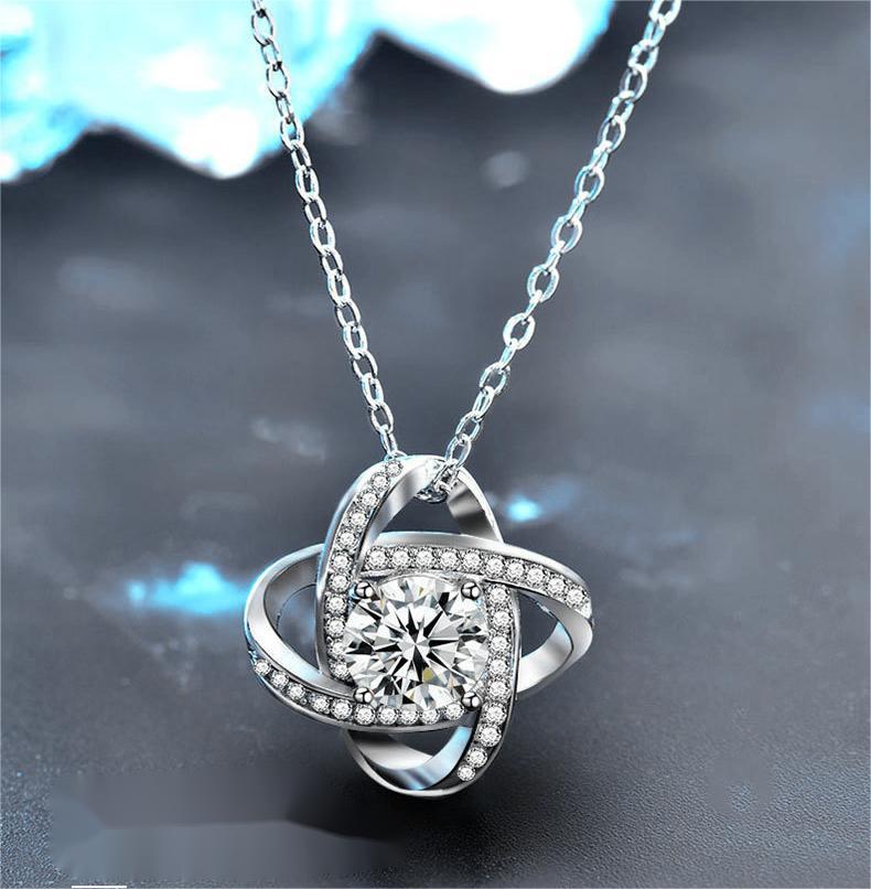 925 Sterling Silver Moissanite Four-Leaf Clover Pendant DIY Accessories Unique Design Necklace Silver Jewelry