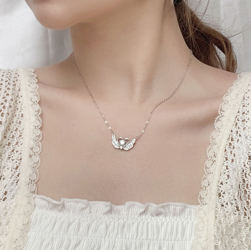 925 Sterling Silver Swan Necklace with High-Grade Moissanite Pendant, New Design, Perfect for Neck Chains