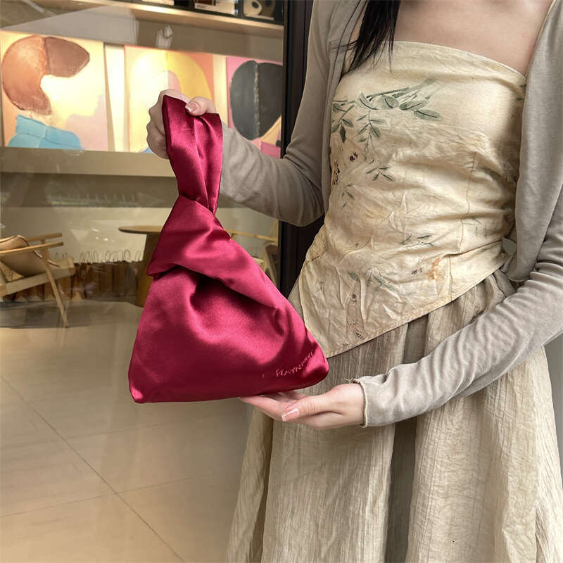 Dinner Bag Ins Canvas For Women Artistic And Leisure Appearance Niche Handheld Bag High Quality Banquet Bag KQ