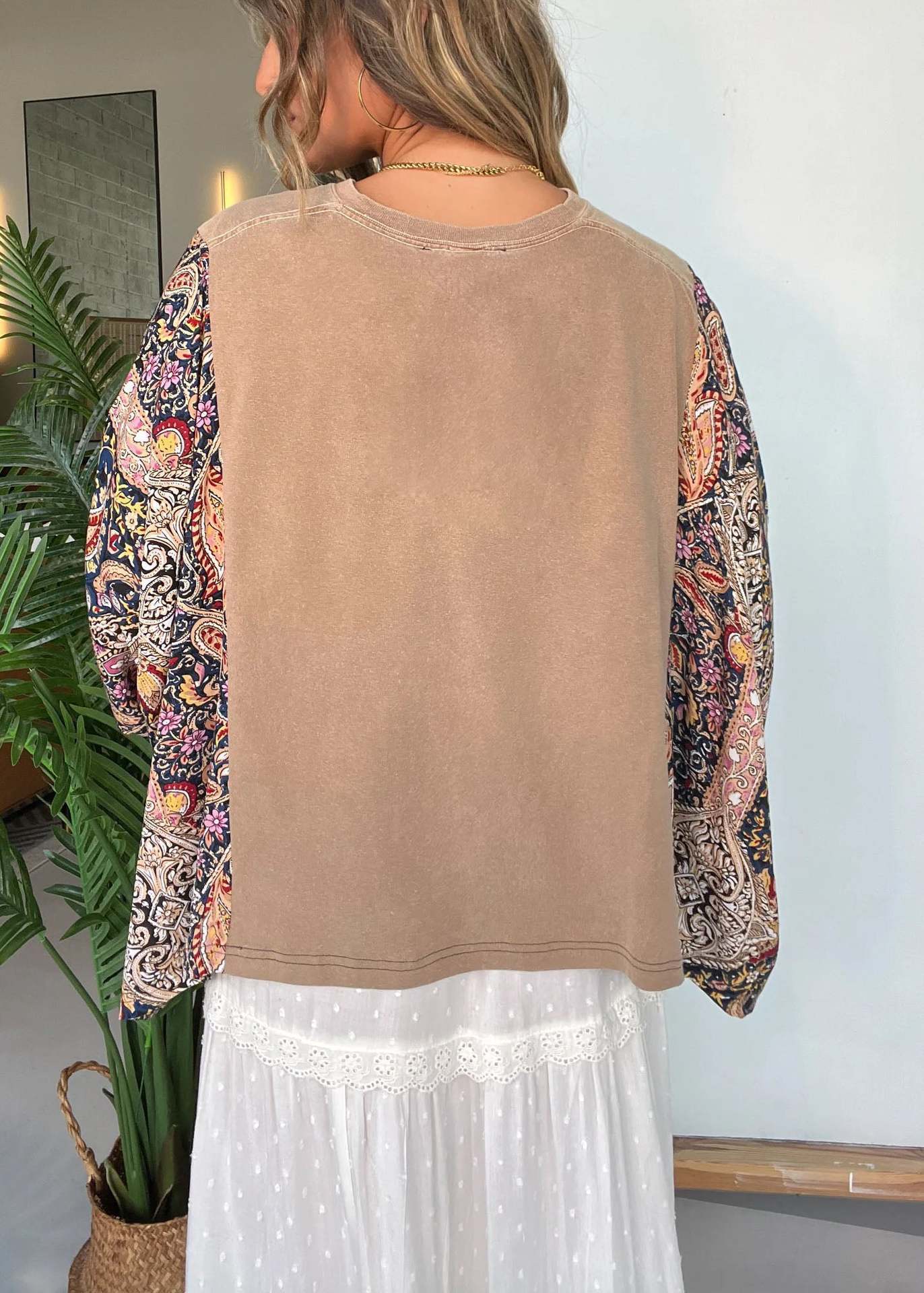 2025 New Printed Round Neck Loose Casual Bat Sleeve Top for Women 210317