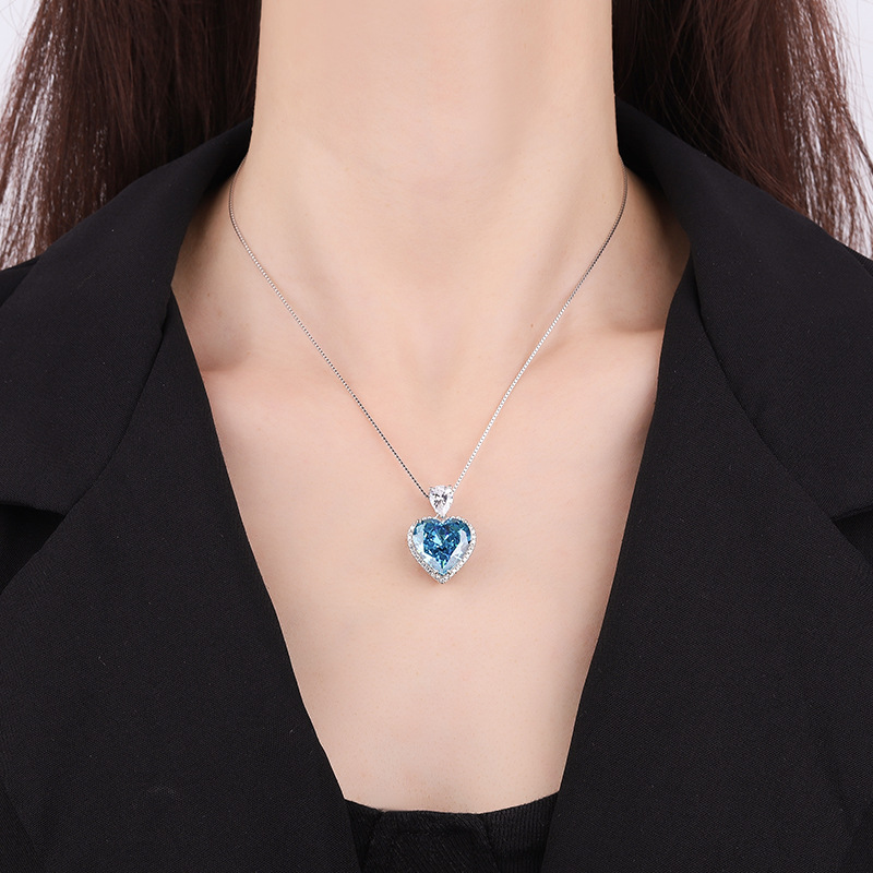 15*15 Papalacha Love heart Eternal Pendant square box necklace S925 sterling silver high carbon diamond wedding holiday precious jewelry gift for the 