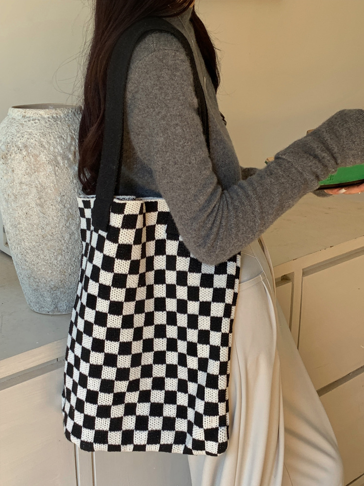 Large Capacity Knitted Bag for Women - Shopping Bag, Casual Knitted Bag, Handheld Shoulder Bag, Versatile Tote Bag, Arm Bag, Trendy Bag