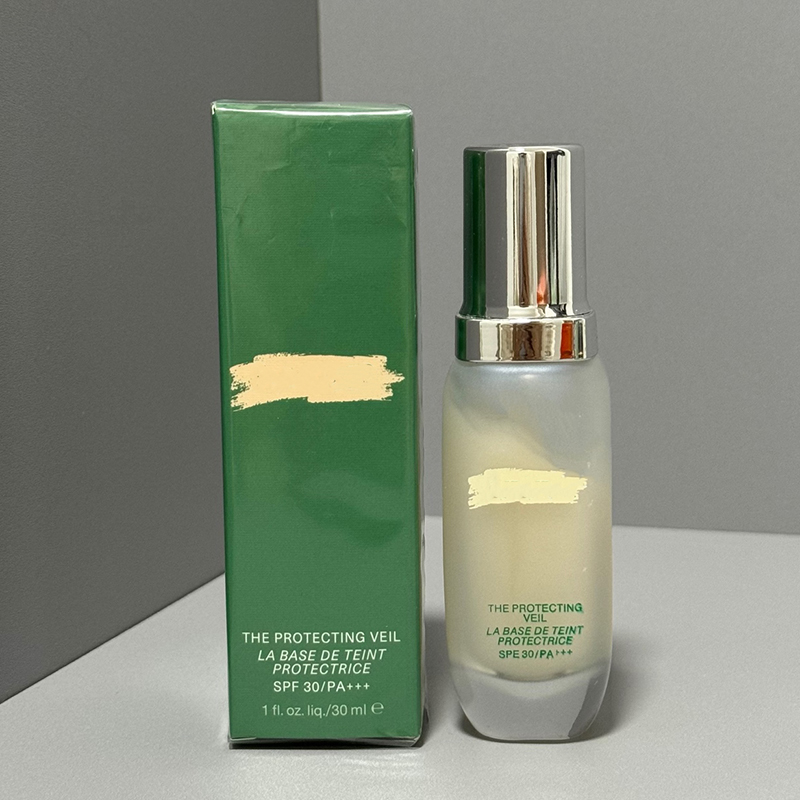 Lightweight and breathable pre makeup lotion perfectly fits the skin 30ml