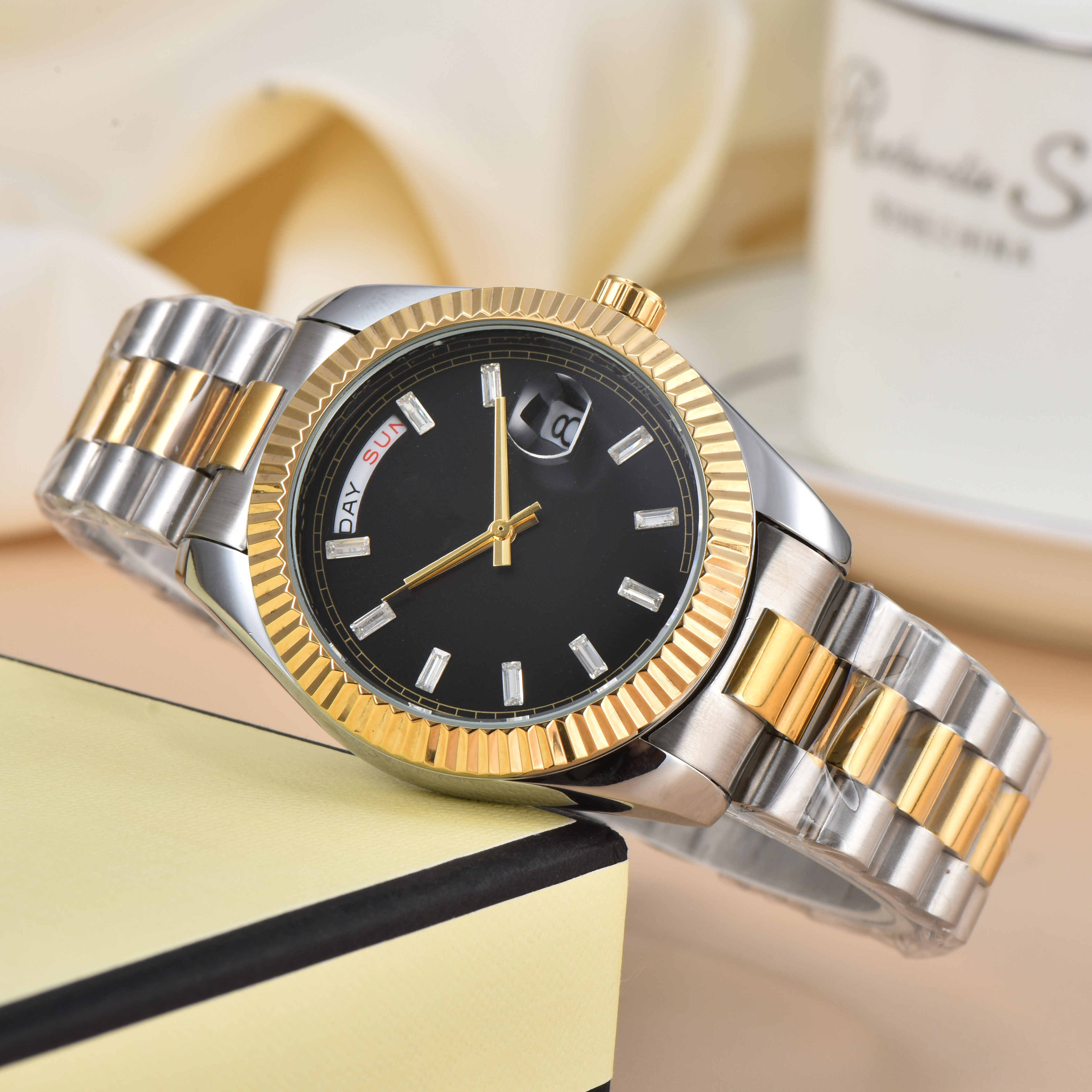 Mens watches Quality 40mm Quartz Movement designer Watch Luminous Sapphire Sports Self-wind Fashion Wristwatches
