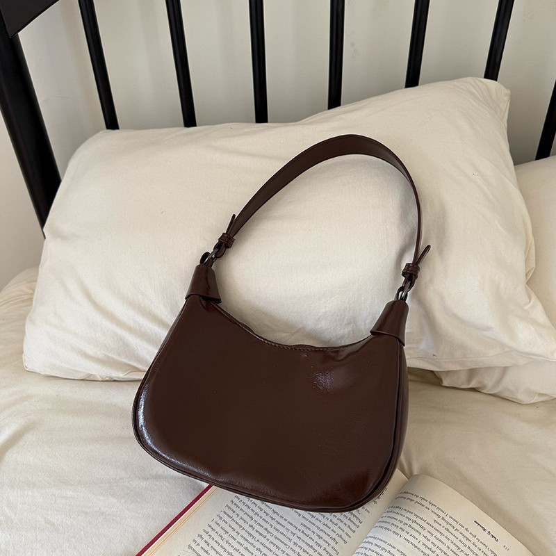 Niche Underarm 2025 New Fashion Single Shoulder Soft Leather Dumpling Versatile Crossbody Bag for Women