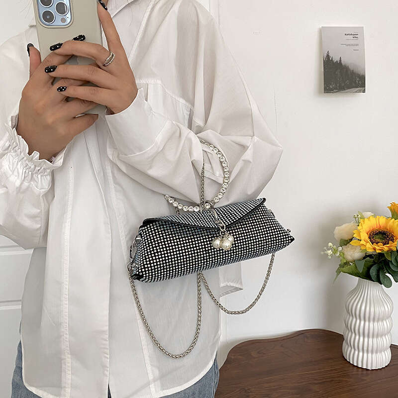 Dinner Bag Dinner Bag Internet Celebrity Studded Shiny Handbag For Women Niche Design Crossbody Mobile Phone Bag Sparkling Diamond Dinner Bag KQ KQ