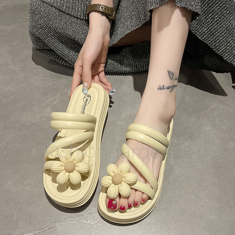 Free Shipping Designer Sandals Flats Slides Fashion Slippers Platform Luxury Flowers Sandal Summer Beach Pool Soft Sole Anti-slip Sliders Casual Mules