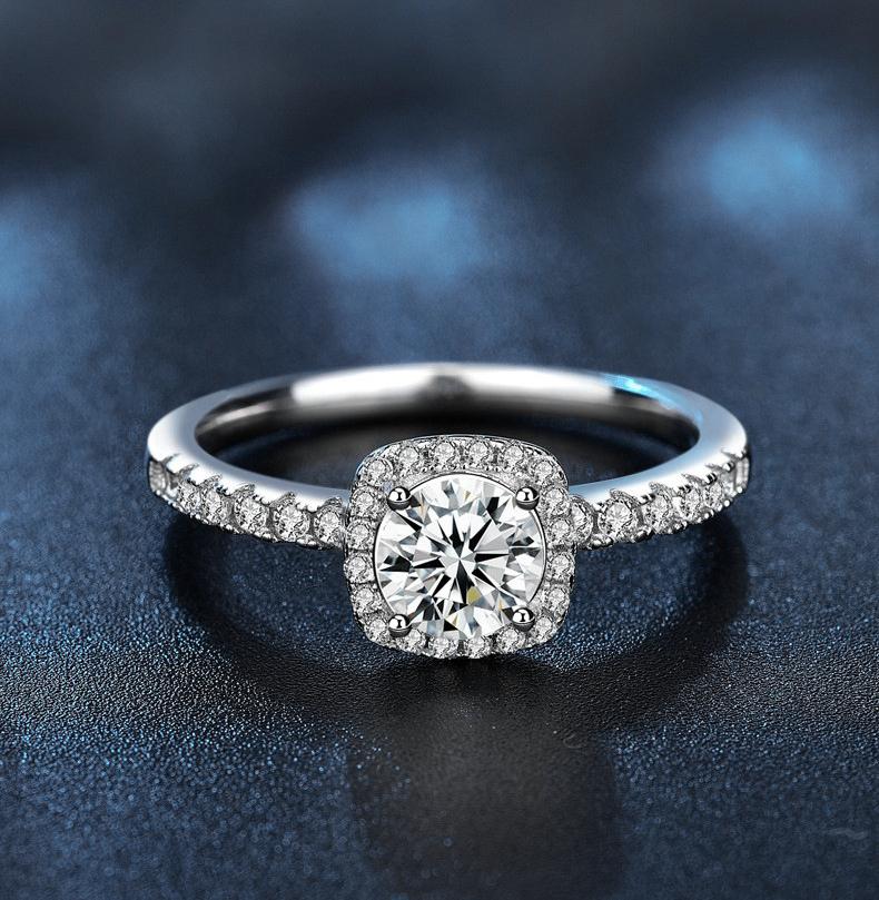 925 Sterling Silver Engagement Ring, Moissanite Gemstone, Elegant Design, High-Quality Luxury Jewelry