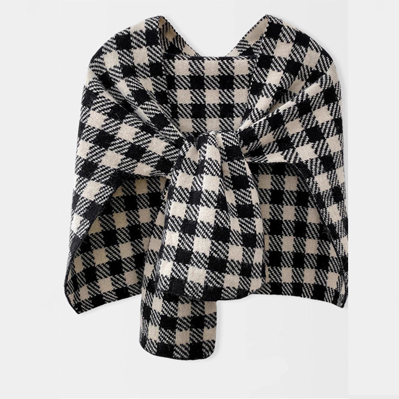 K653 Knitted summer air-conditioned room shawl new top-grade small shawl for spring and autumn decoration one piece for shipping