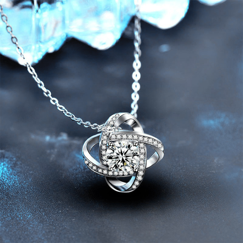 925 Sterling Silver Moissanite Four-Leaf Clover Pendant DIY Accessories Unique Design Necklace Silver Jewelry