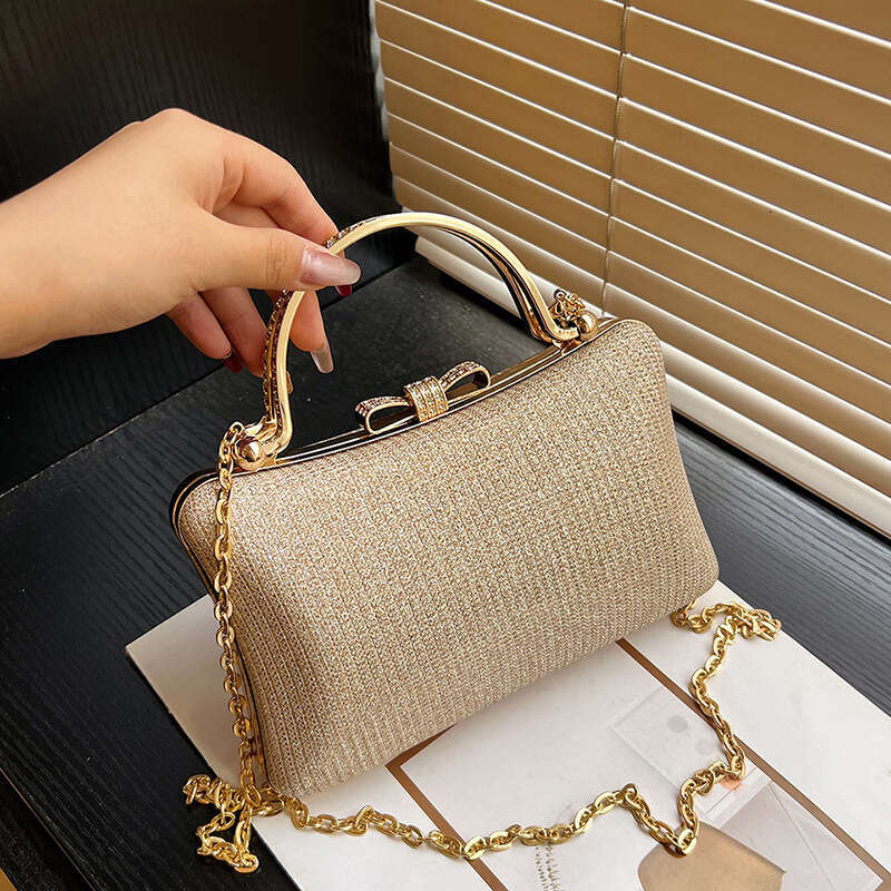 Dinner Bag Dinner Bag New Evening Package Fashionable And Minimalist Shoulder Crossbody Niche Chain Baguette Bag Women S Bag KQ KQ