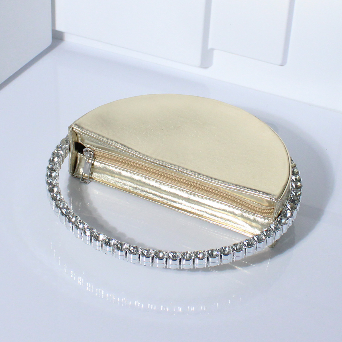 New Diamond Series Designer Luxury Brand High Quality Inlaid Diamond Fashion Banquet Handbag High End Small Women's Bag Crescent Bag Wallet Makeu