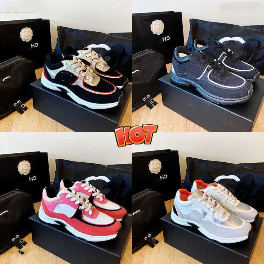 Running Shoes Designer Luxury Womens Casual Outdoor Shoes Reflective Sneakers Vintage Suede Leather and Men Trainers Fashion Derma