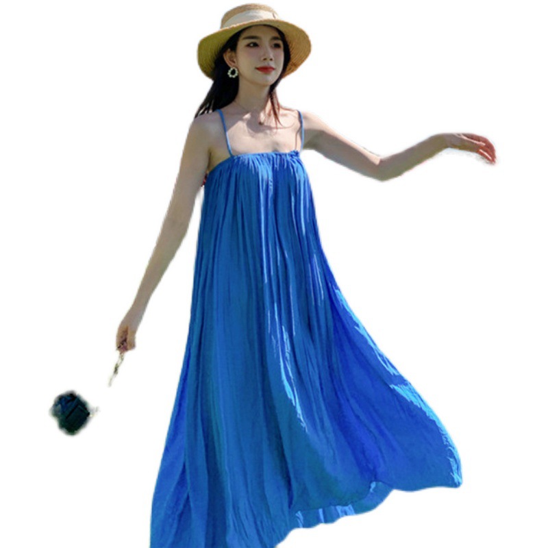 XM215 Summer wrinkled A-line suspender dress 2025 loose plus size women's holiday beach dress