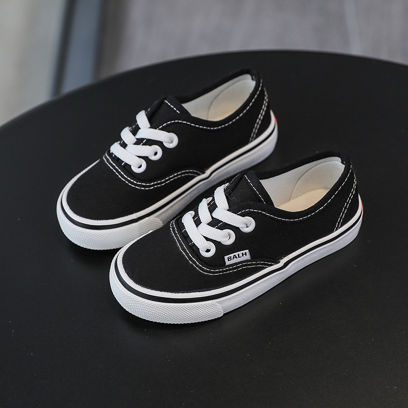 Designer Kid Canvas Shoes White and Black Plaid Checkered Casual Sneakers Toddler Soft Sole Kidsnest Fashion Shoes for Boys Girls Size US3c-US4y