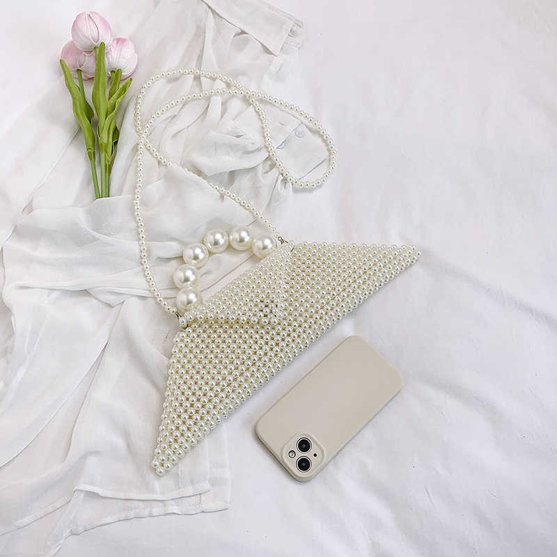 Handheld Pearl Bag for Women 2025 New Spring/Summer Fashion Knitted Pearl Small Square Bag with Western Style and Temperament Single Shoulder Bag