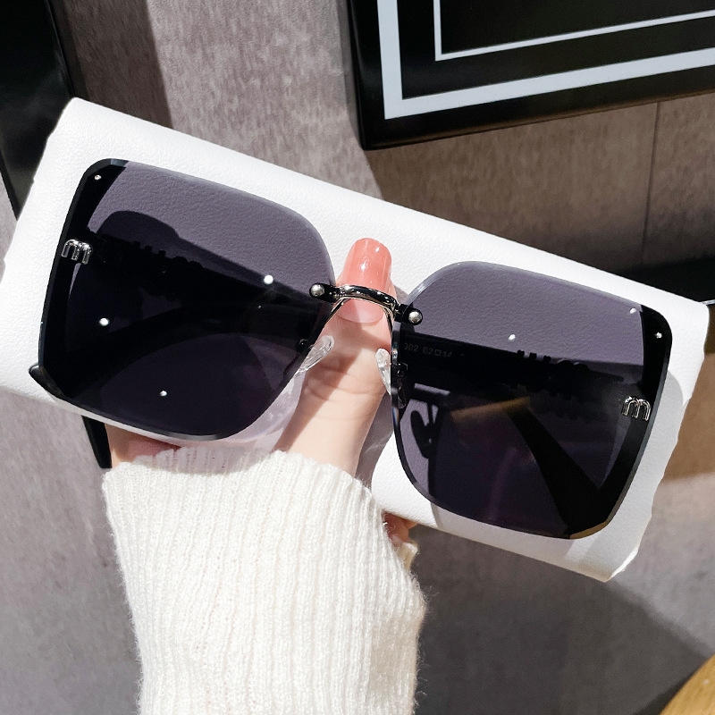 Designer Sunglasses Free Shipping 2025 New Fashionable Commuter Half Frame Light Luxury Sunglasses Premium Texture Sunglasses