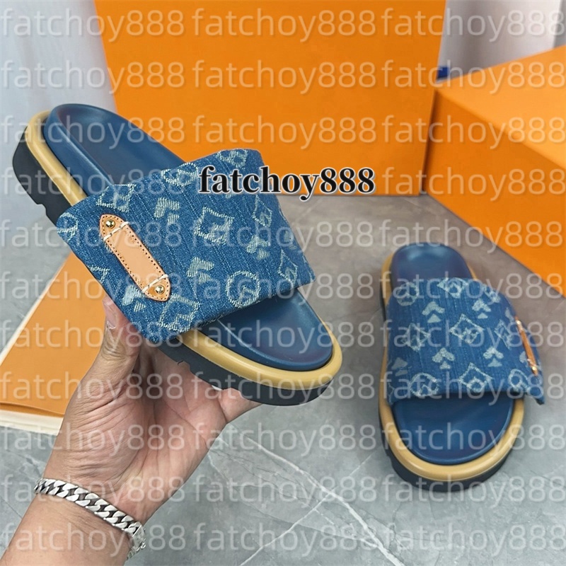 Designer Slippers Slides Pool Pillow Men Sandals Women Platform Slipper Classic Brand Summer Beach Scuffs Flat Comfort Mule Denim Embossed Slide Soft Sandal 35-45