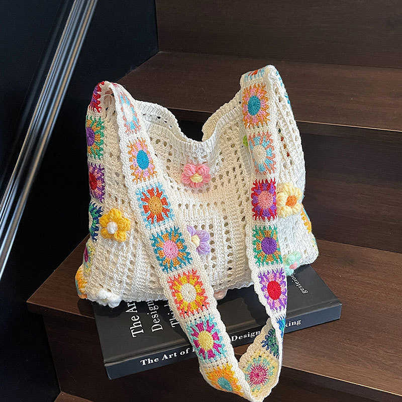 Sweet and gentle spring and summer style, super hot small flower knitted bag, women's Instagram style, lightweight and stylish crossbody tote bag