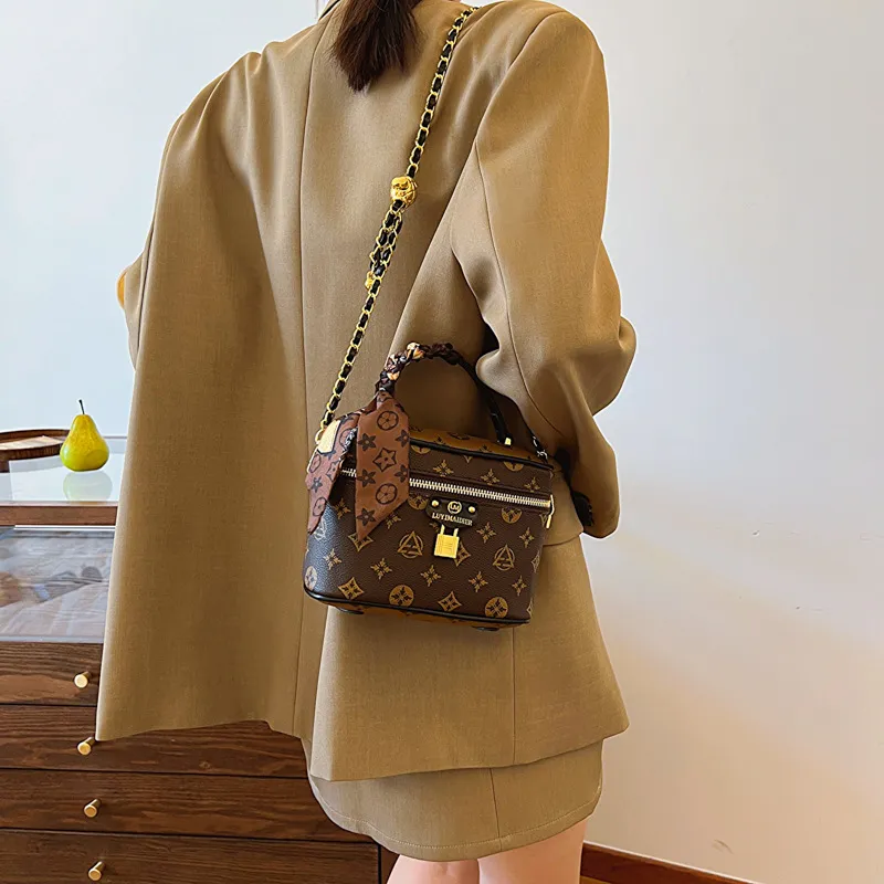 designer shoulder bags for womans casual handbag chain messenger bag woman crossbody bucket bag