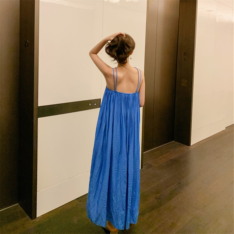 XM215 Summer wrinkled A-line suspender dress 2025 loose plus size women's holiday beach dress