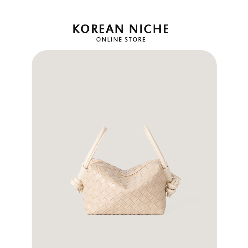 2025 new trend woven hand-held small square Korean version niche design versatile shoulder minimalist crossbody bag for women