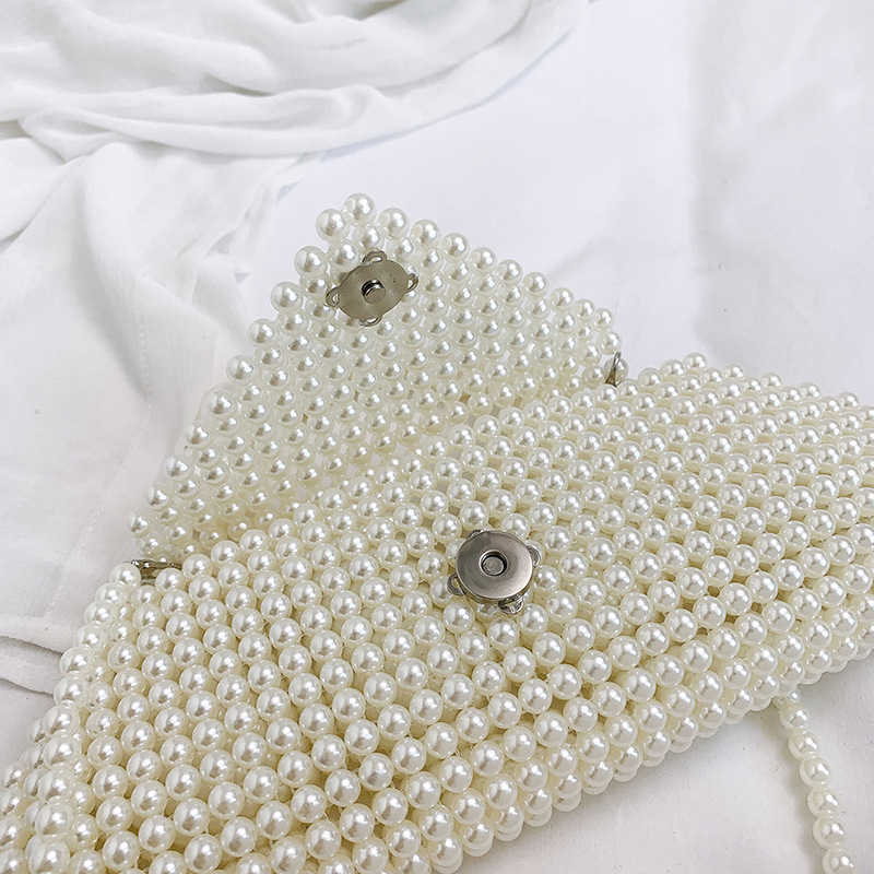 Handheld Pearl Bag for Women 2025 New Spring/Summer Fashion Knitted Pearl Small Square Bag with Western Style and Temperament Single Shoulder Bag