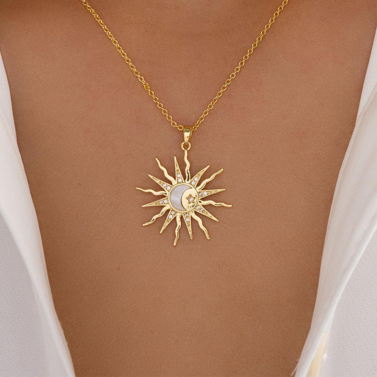 Sun & Star Pendant Necklace - Gold Plated Zinc Alloy Layering Chain with Zirconia, Dainty Celestial Jewelry for Women, Trendy Viral Necklace