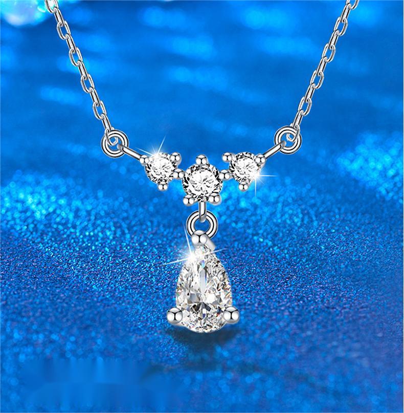 925 Sterling Silver Moissanite Teardrop Necklace for Women, Simple & Elegant, Tassel Design, High-End Look
