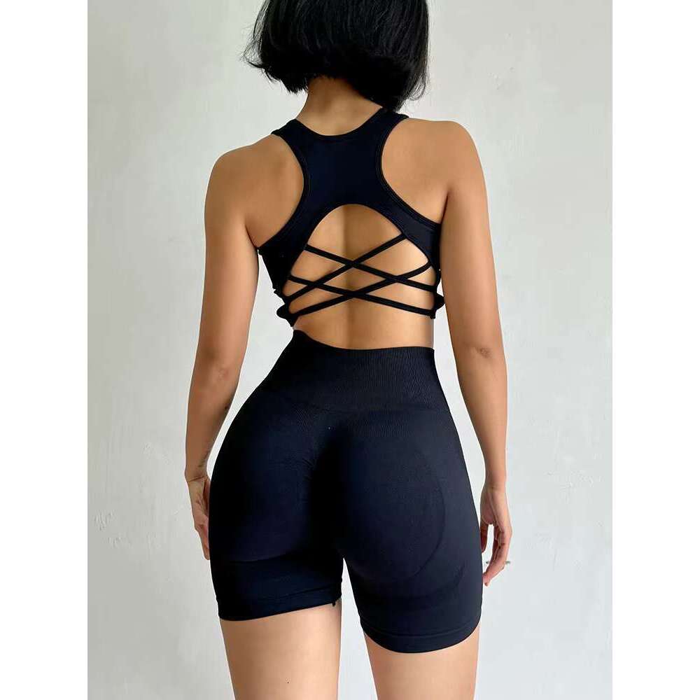 DHessentials New Seamless Set, Yoga Tight Butt Shorts, Two-piece Running And Quick Drying Gym Fitness Suit For Women