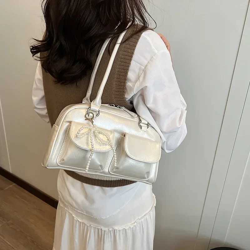 Solid Sewing Thread Fashion Glossy PU Shoulder Bags Fashion Versatile Hand Bags 2025 Hot Sale Bags for Women Bolsas Femininas XJ250610