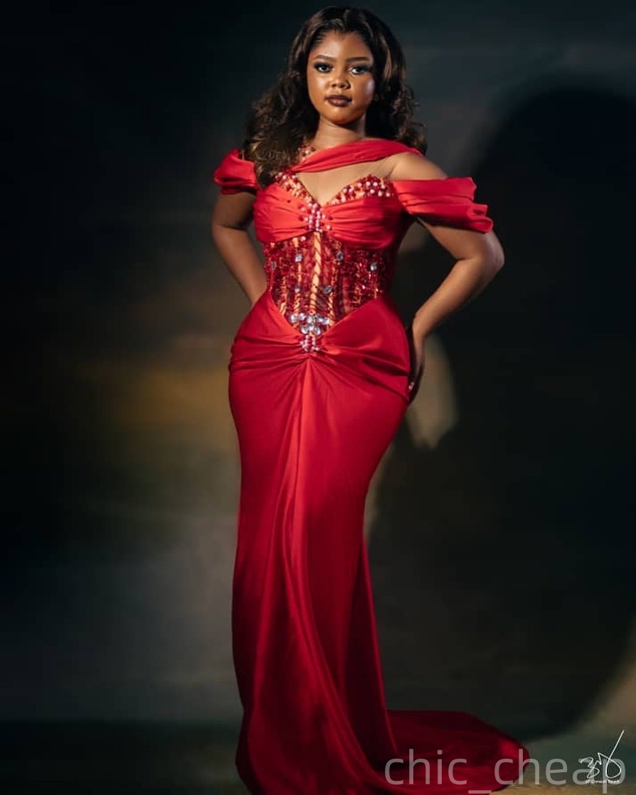 Red Mermaid Plus Size Prom Dresses 2025 Beaded Crystals Satin Sheer Neck Evening Formal Party Second Birthday Engagement Gowns Dress For Special Occas