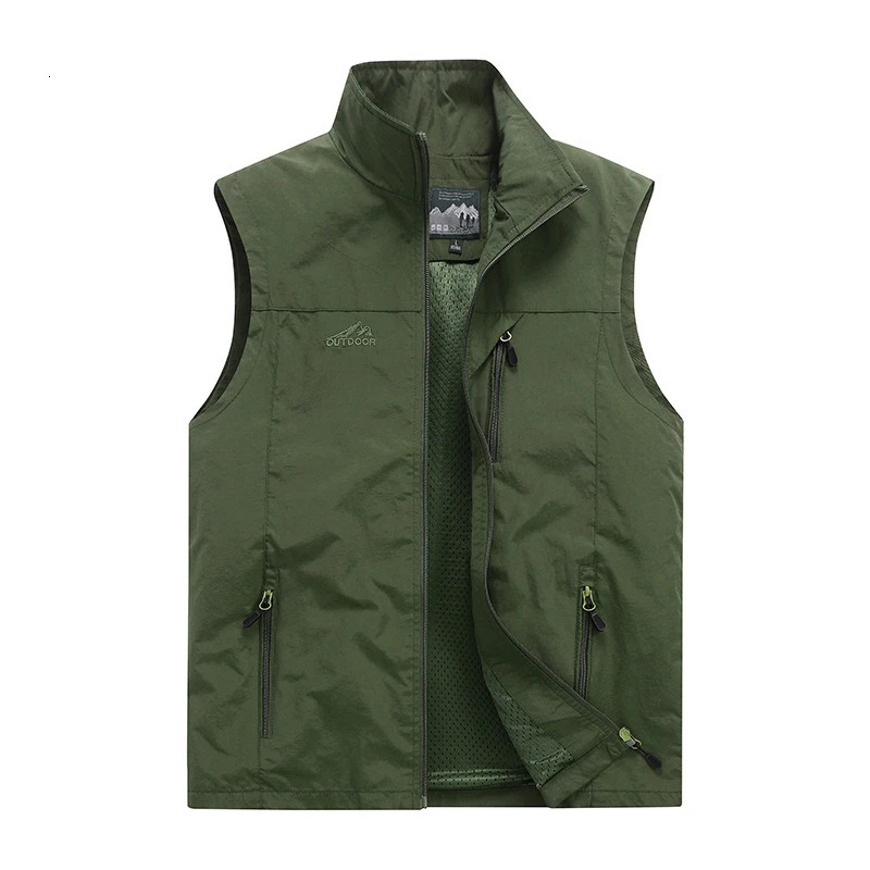 Spring and autumn sleeveless lightweight soft shell vest jacket casual mens standing collar windproof fashionable outdoor warm 250506