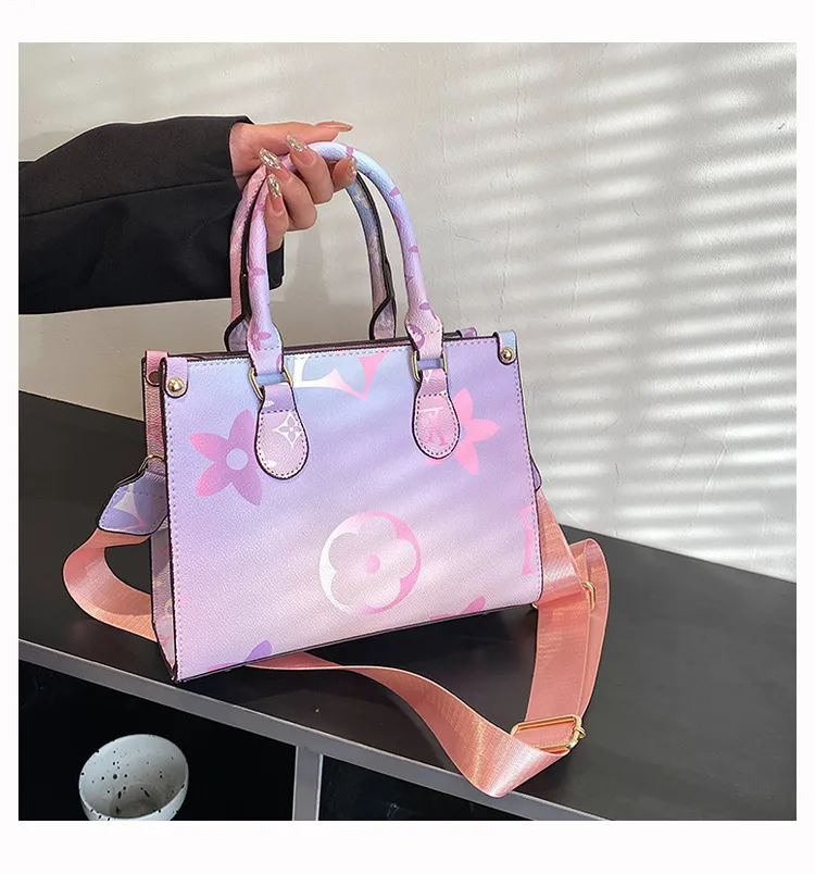 Free shipping 2025 new designer shoulder tote bags for womans casual flap handbag fashion messenger bag woman crossbody bag