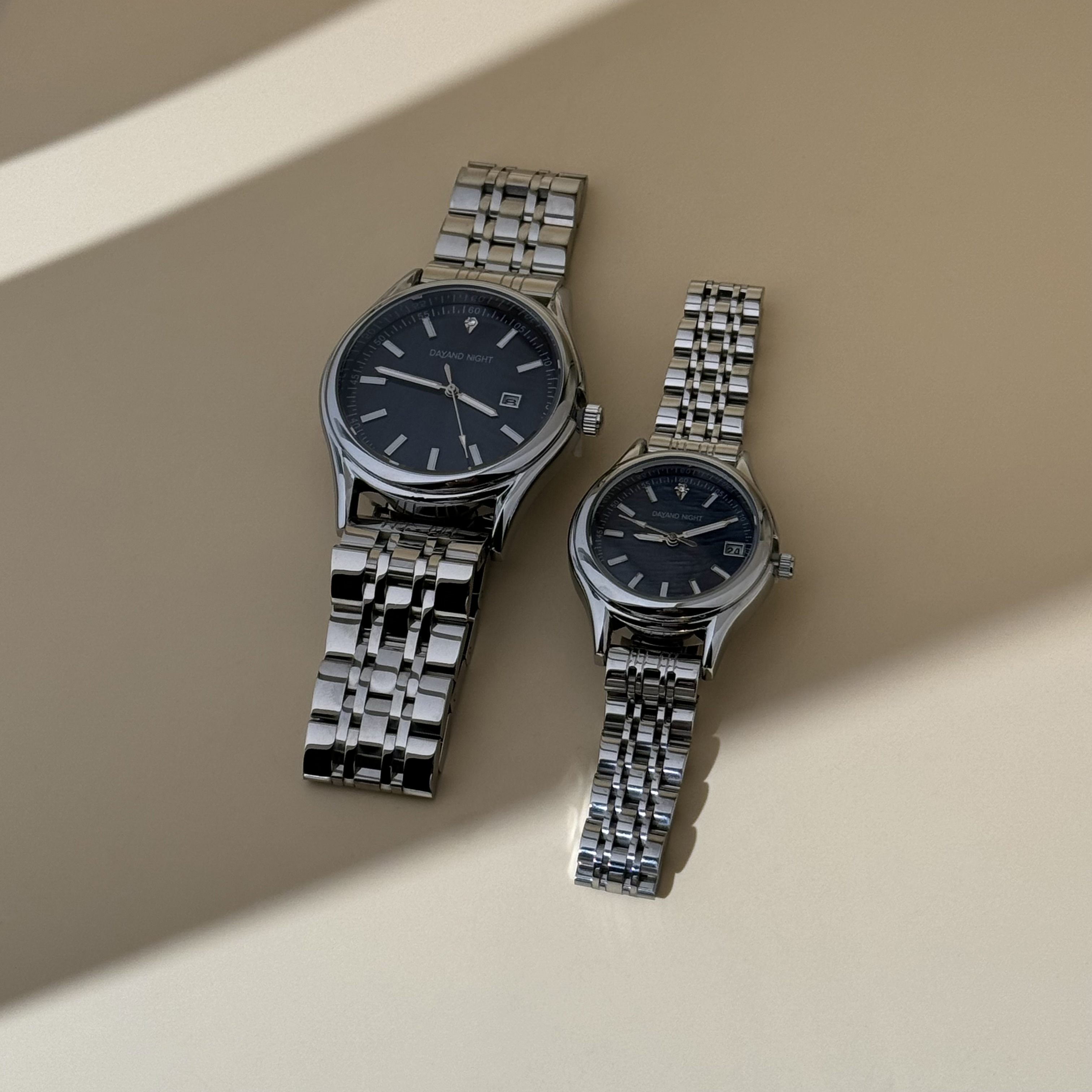 dayand night fashion couples watch set highquality stainless steel quartz watches for men women with gold silver rose gold bands