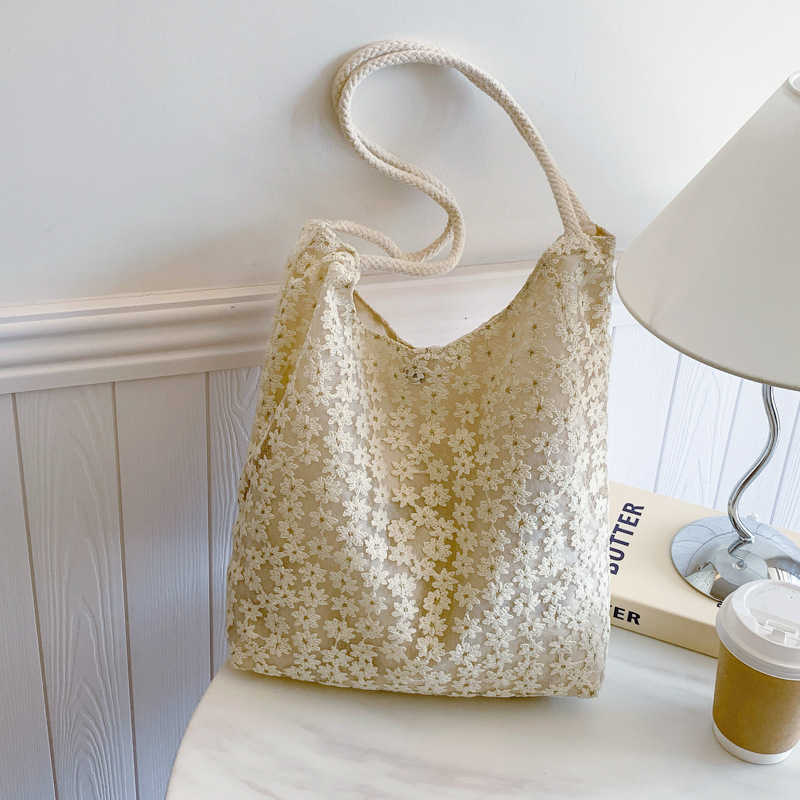 2025 New Korean Elegant Flower Shoulder Bag Large Capacity Underarm Bag Summer Fairy Bag Student Canvas Commuter