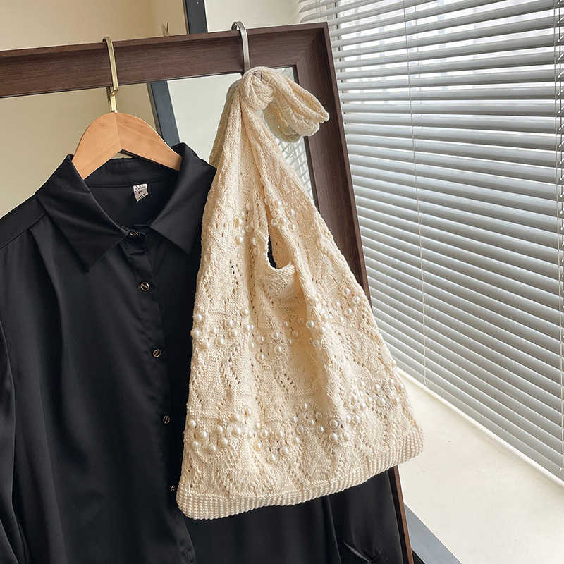 Summer woven bag for women 2025 large capacity new beach vacation beach single shoulder handbag small fresh water bucket bag