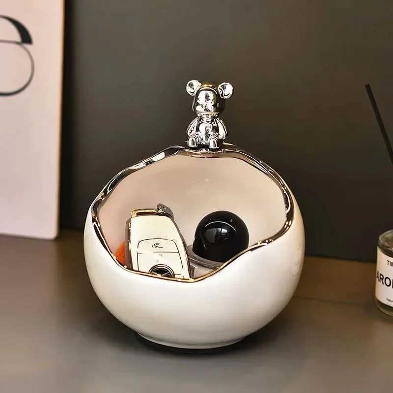 Ceramic Bear Tray Statue Accessory Storage Key Holder Candy Bowl Jewelry Earrings Suitable for The Modern Table Off Decor Y250509