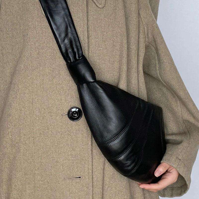 High quality popular women croissant bag crossbody bag shoulder bag Hobo bag Real Leather Chest Single shoulder Bag casual versatile women men bag