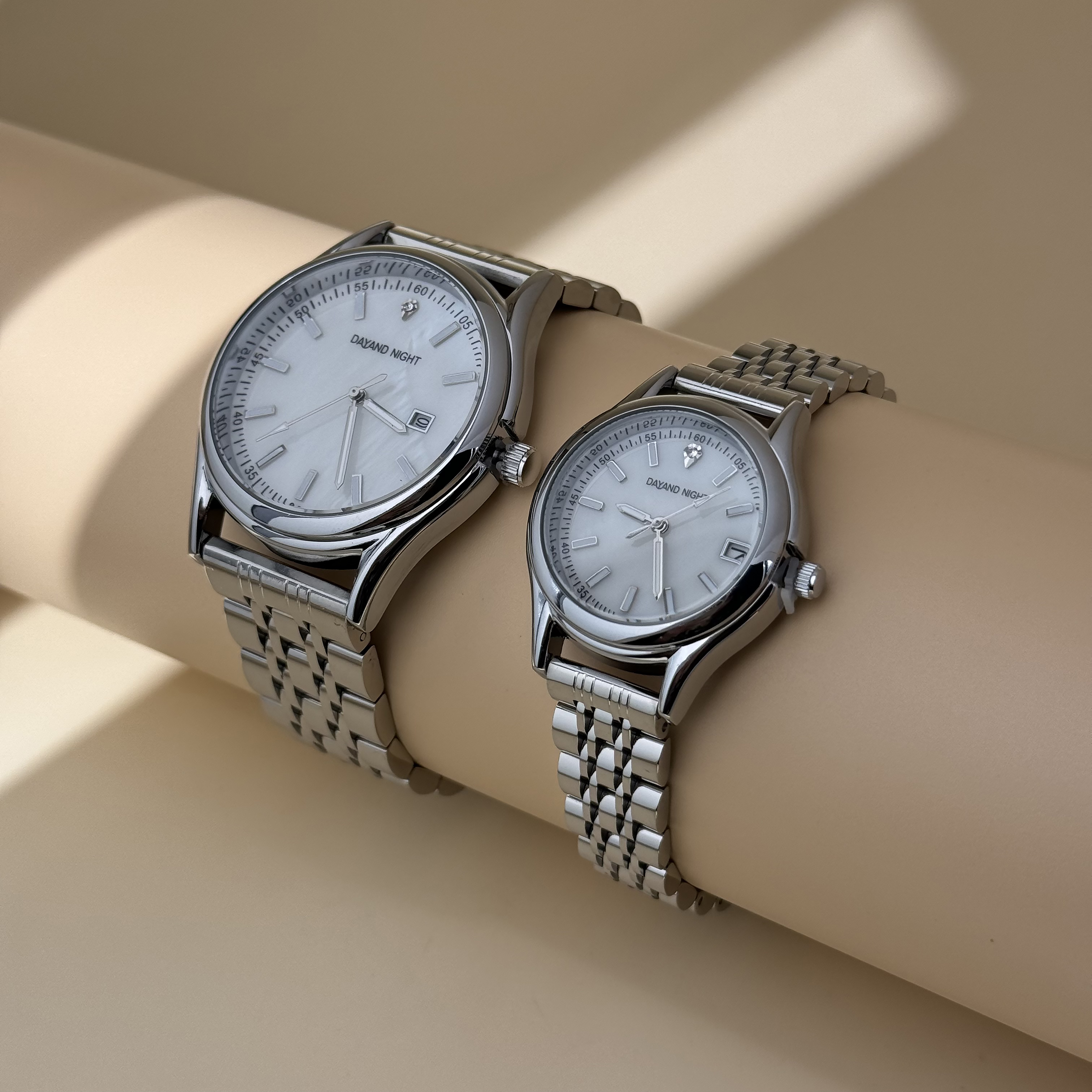 dayand night fashion couples watch set highquality stainless steel quartz watches for men women with gold silver rose gold bands