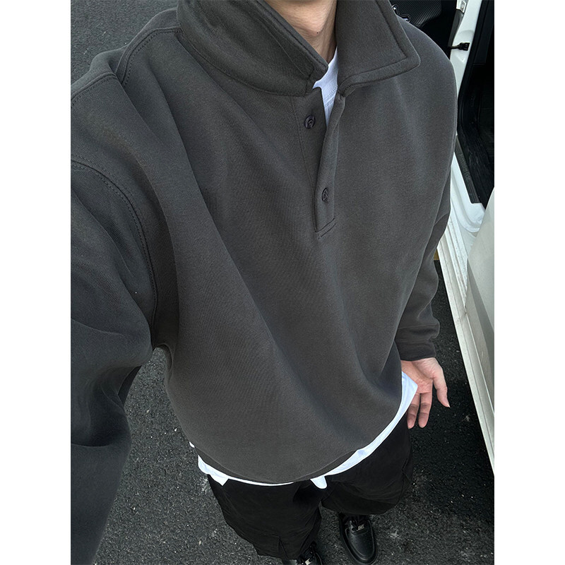 Dark gray polo collar sweatshirt for men in spring autumn, a high-end feel, paired with long sleeved undershirt and American style lapel jacket
